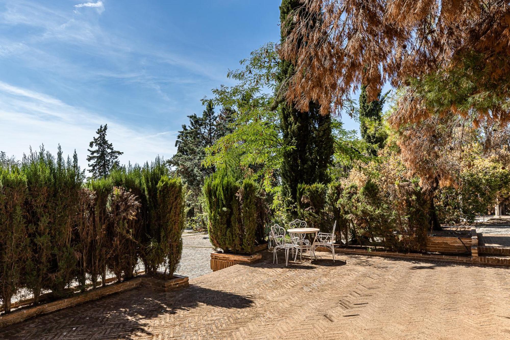 Queens Hacienda Alamedilla Toledo Hotel *