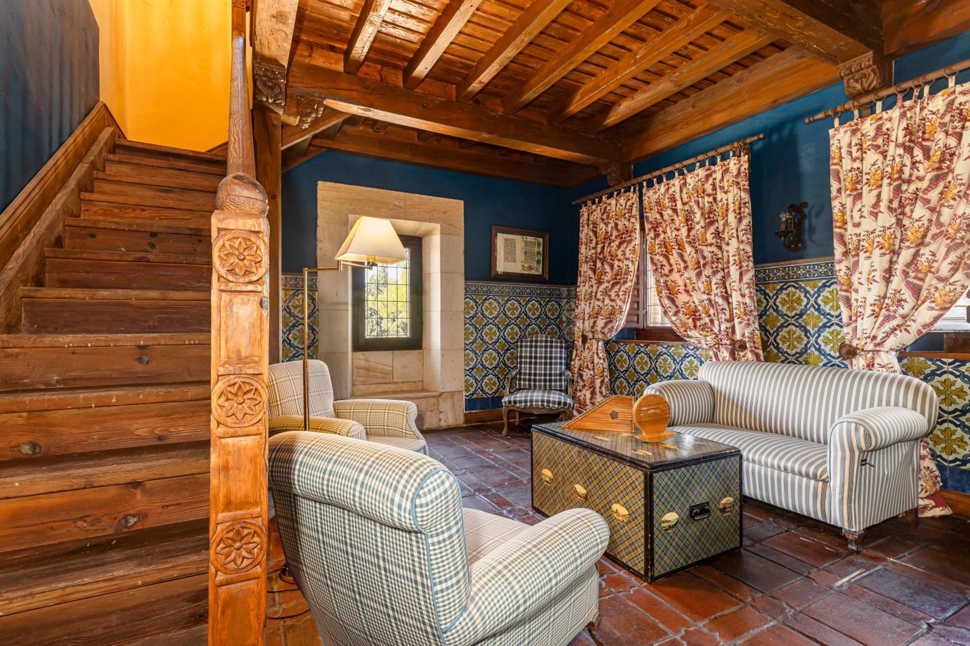 Queens Hacienda Alamedilla Toledo Arges