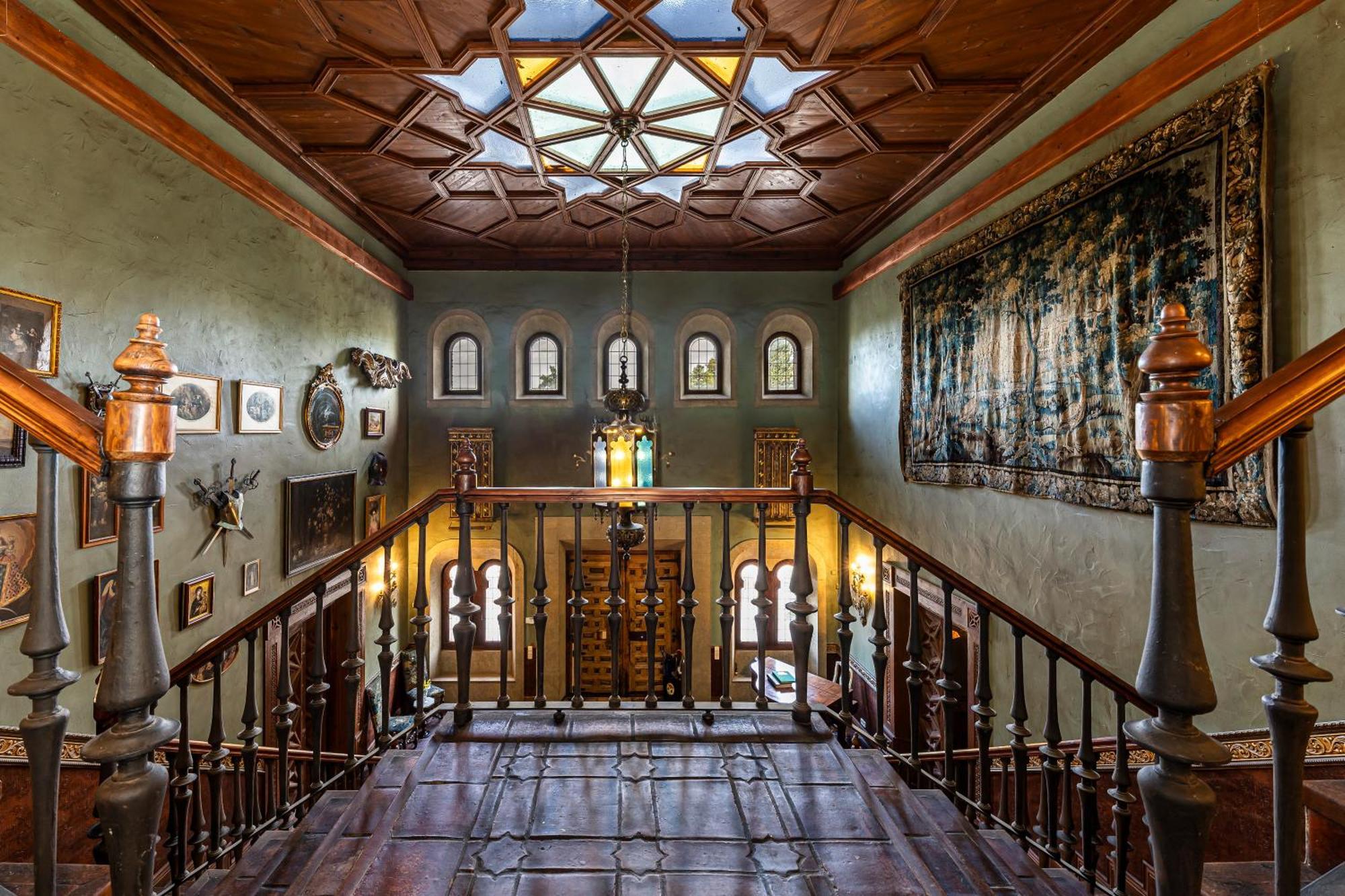 Queens Hacienda Alamedilla Toledo Arges