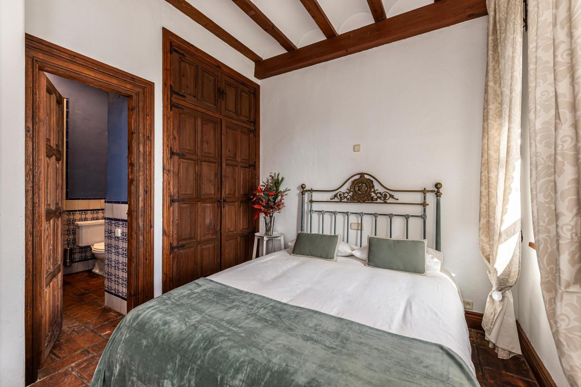 Queens Hacienda Alamedilla Toledo Hotel *